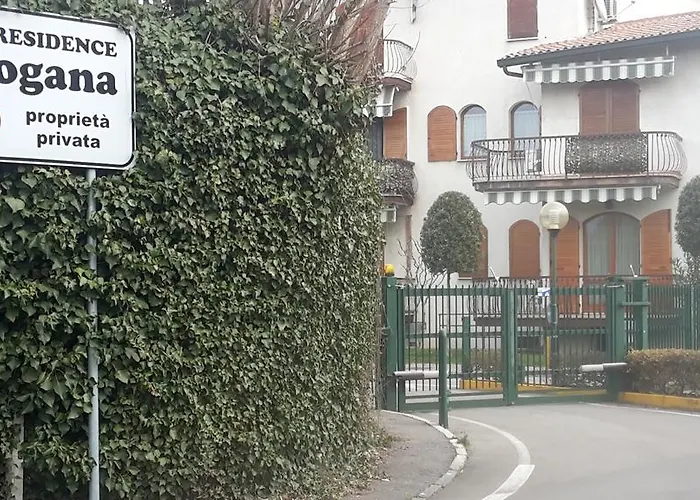 Monolocale Con 2 Posti Letto *